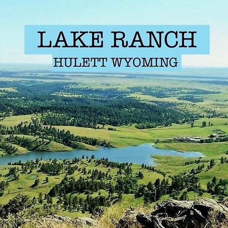 Lake Guest Ranch Villa Devils Tower Bagian luar foto