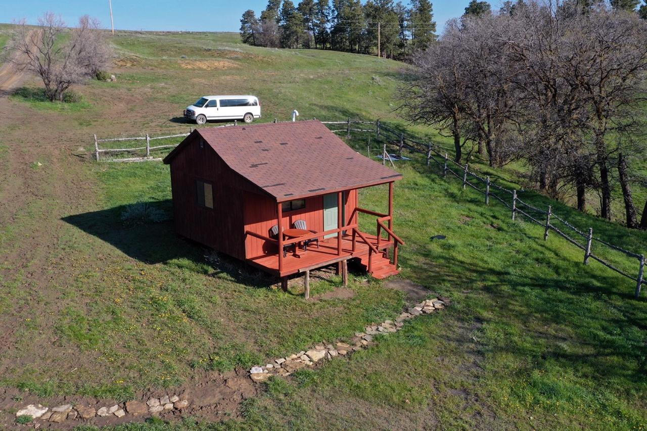 Lake Guest Ranch Villa Devils Tower Bagian luar foto